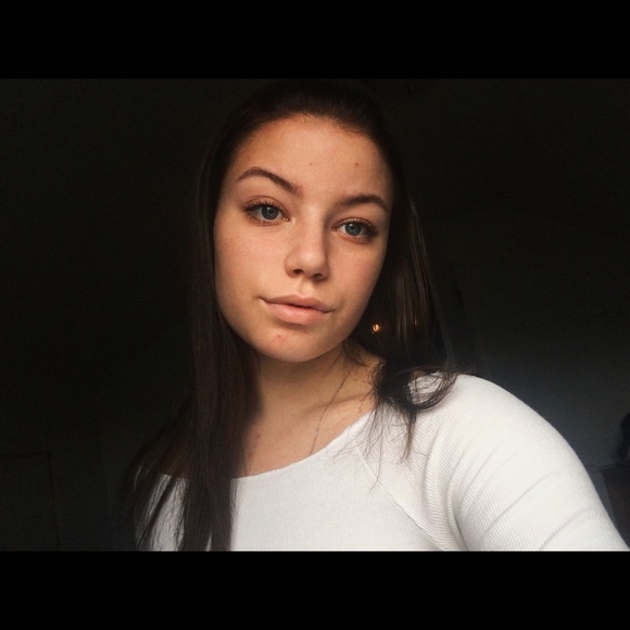 abigailauandee